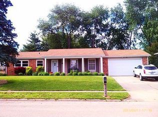 1110 Beech Dr, Dixon, IL