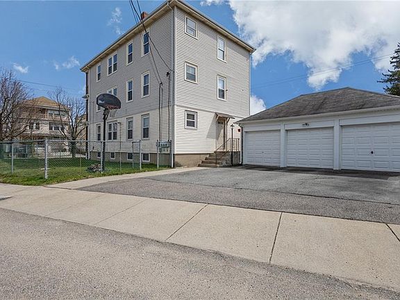 2nd image of 303-305 Webster Ave