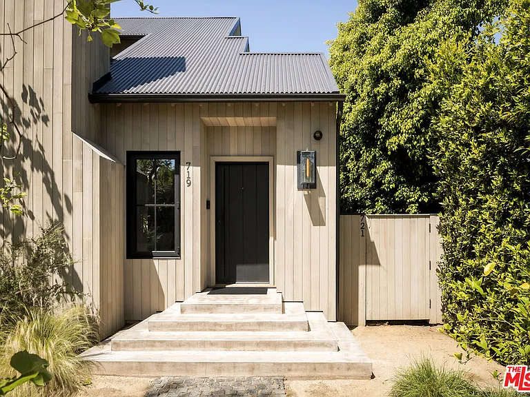 719 San Lorenzo St — Photo 4