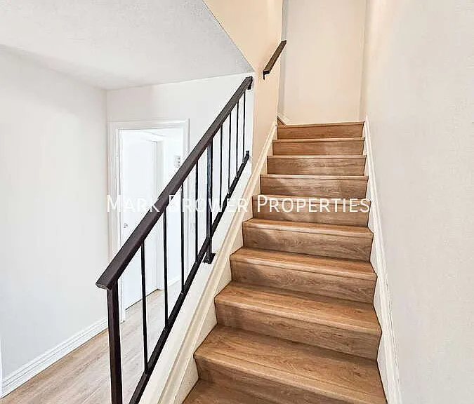 4217 N Miller Rd — Photo 14