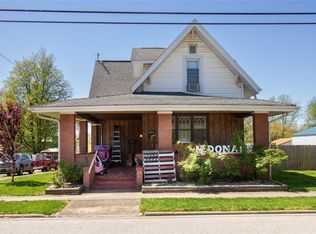 806 Church St, Bridgeport, IL 62417