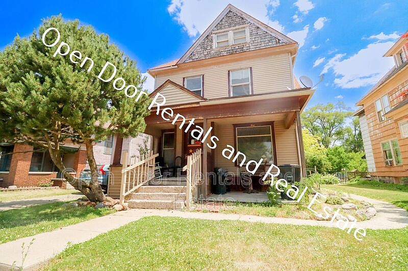 1st image of 109 S State St Unit 1