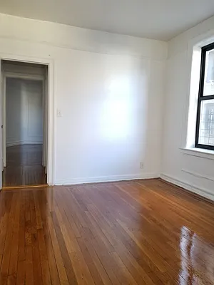 Rented by New York Residence | media 8