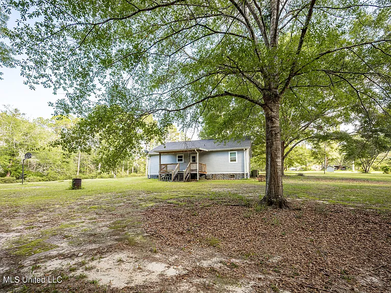 20608 Scarborough Rd — Photo 53