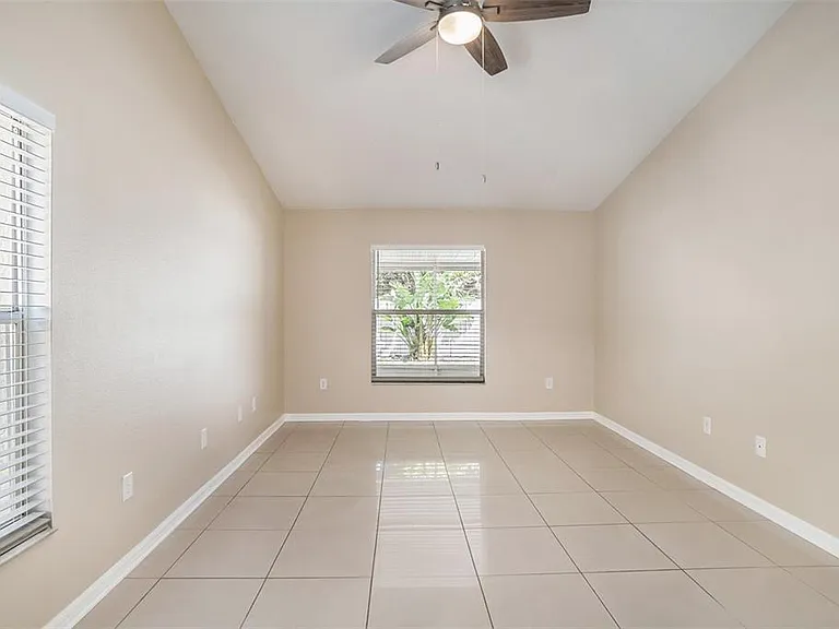 12712 Longcrest Dr — Photo 13