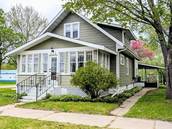 312 Kilburn St NW, Bertha, MN 56437