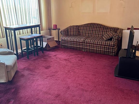 4th image of 3530 Oakhill Rd