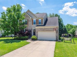 35211 Saddle Creek Dr, Avon, OH 44011