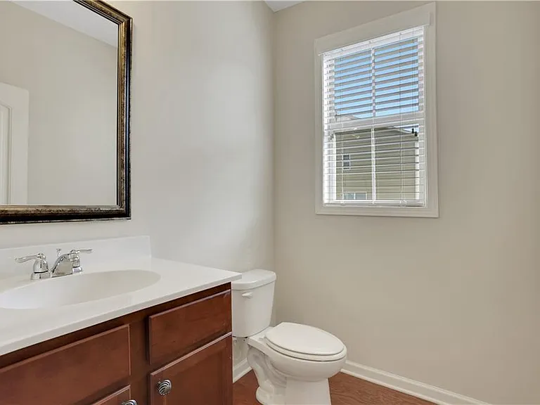 1300 Hopkins Dr — Photo 12