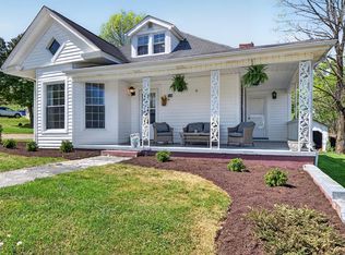 230 Kirkwood St, Glade Spring, VA 24340