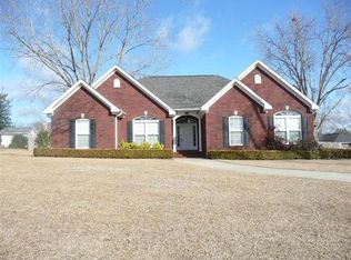 103 Gloster Ct, Dothan, AL 36303