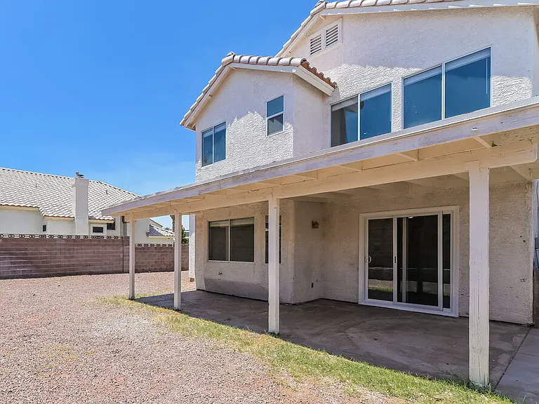 2205 Farmouth Cir — Photo 17