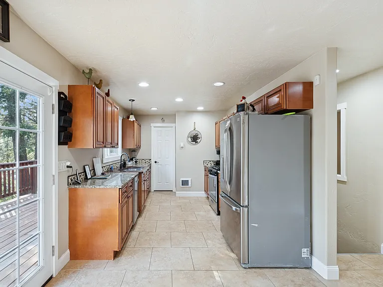 278 N Many Lakes Dr — Photo 5