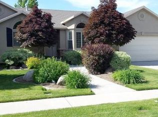 1158 E Round Mountain Dr, Alpine, UT 84004