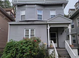 19 Carlton St APT 3, East Orange, NJ 07017