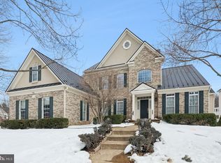 1318 Moore Pl SW, Leesburg, VA