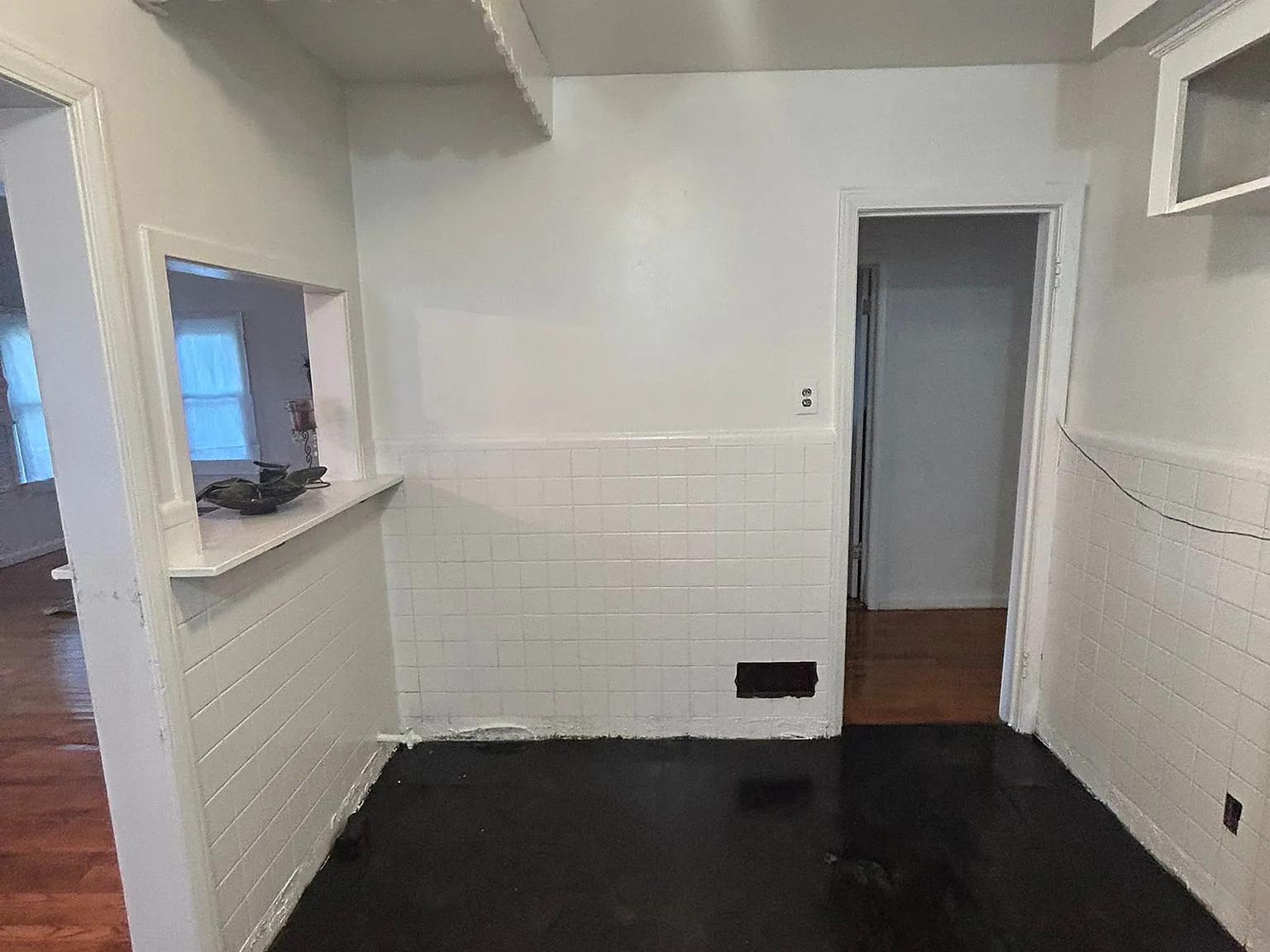 2 bed, 965 sqft, $1,200 — Photo 3