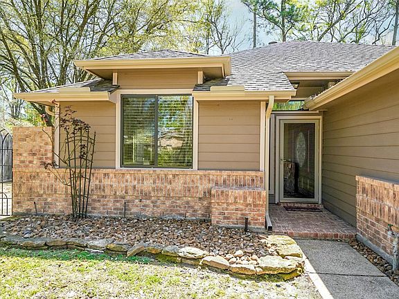 2nd image of 4010 Meadowgold Ln