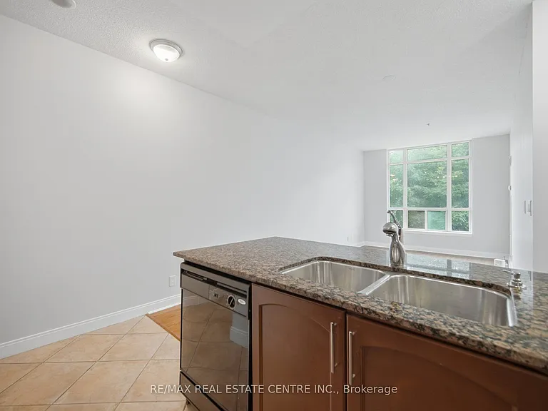 90 Absolute Ave #205 — Photo 12
