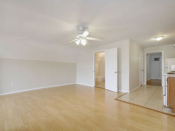 3rd image of 240 Princeton Ave #C