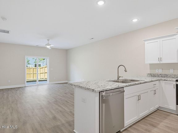 3rd image of 303 Coastal Reef Court
