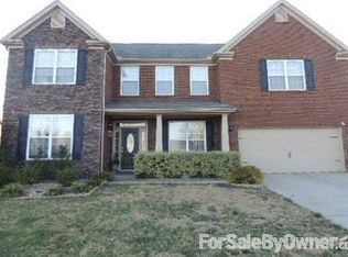 1023 Addington Rd, Hendersonville, TN 37075