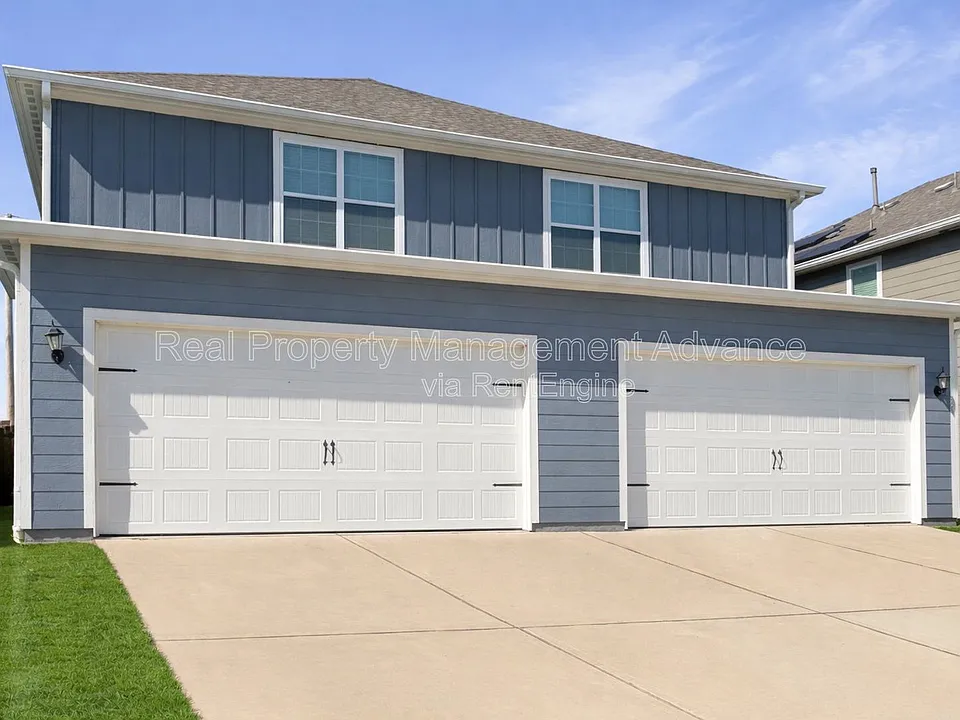303 Stone Ct