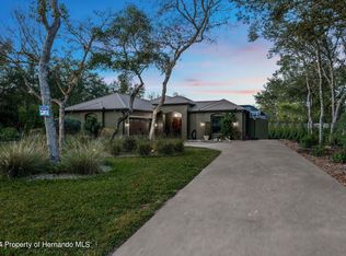 8075 Delaware Dr, Spring Hill, FL 34607