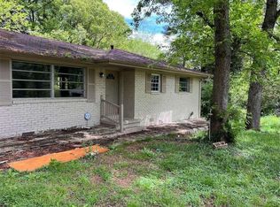 3865 Kirksford Dr, Decatur, GA 30035