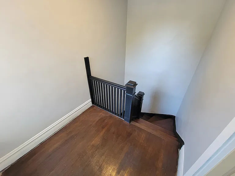 4023 N Kilbourn Ave #2 — Photo 2