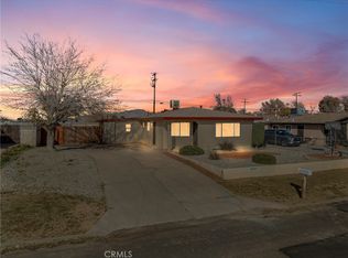 16264 Del Norte Dr, Victorville, CA 92395