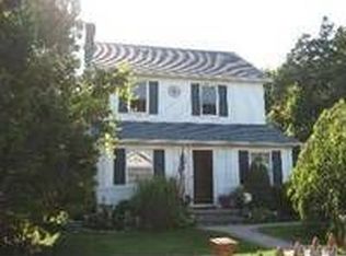 43 S Prospect Ave, Patchogue, NY 11772