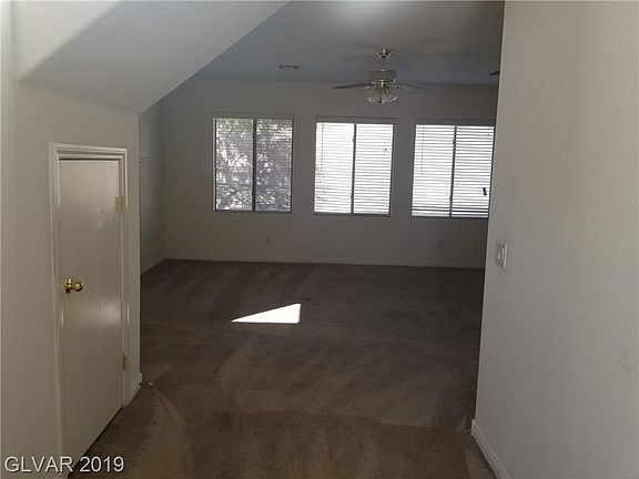 5th image of 204 Tainted Berry Ave
