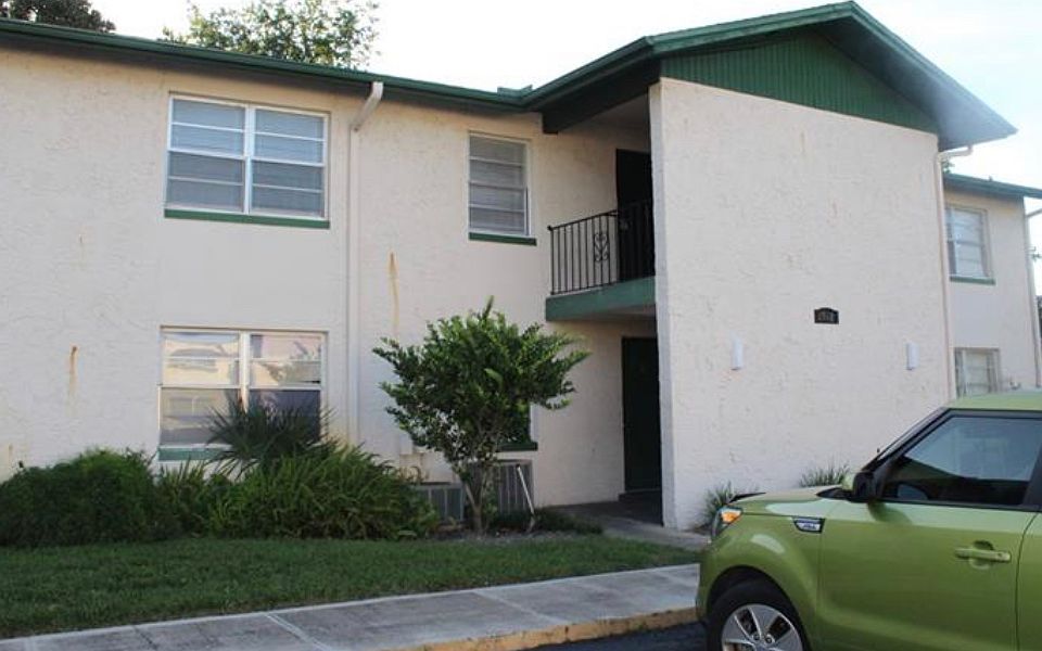 2nd image of 1908 Honour Rd APT 1