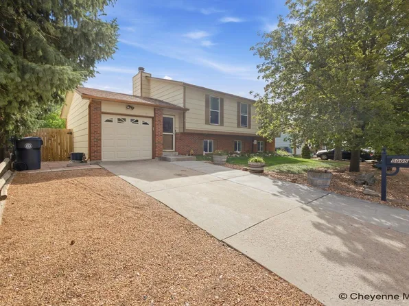 5005 Cable Ave, Cheyenne, WY 82009
