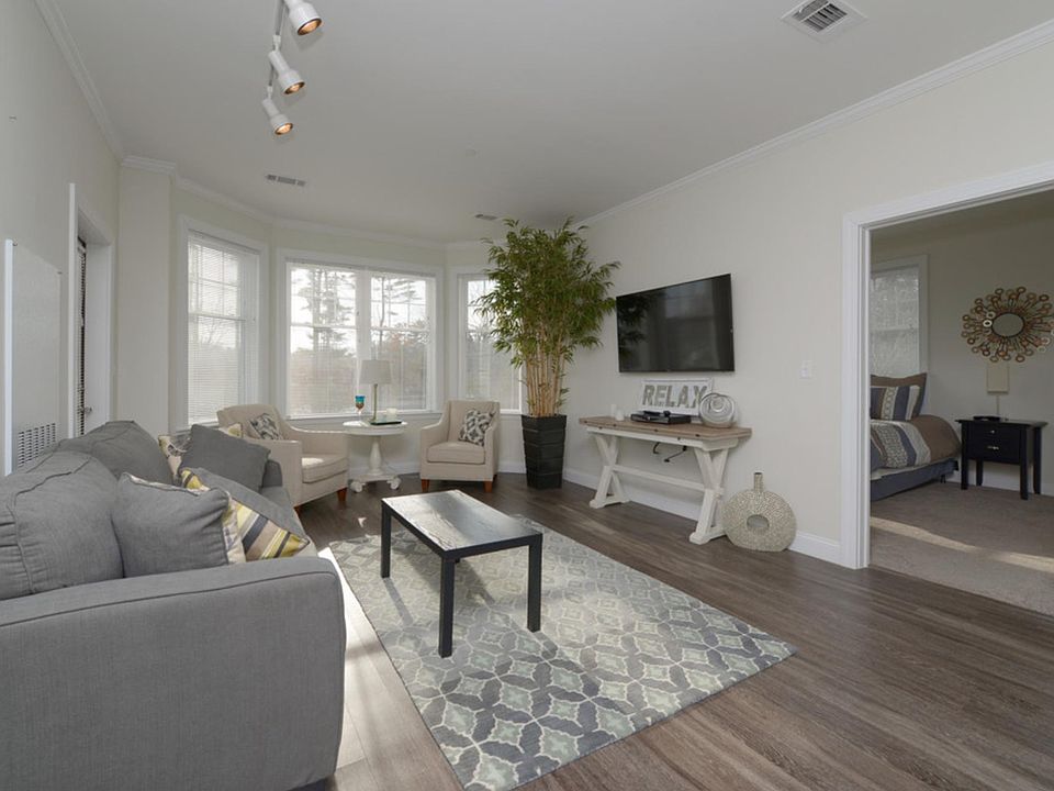 Edgewater At Queset Commons 11 Roosevelt Cir South Easton MA Zillow