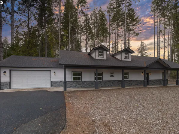 6018 Little Woahink Dr, Florence, OR 97439