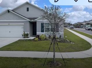 472 Lily Ln, Davenport, FL 33837