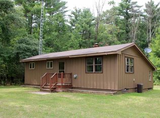 W7998 2nd St, Necedah, WI 54646