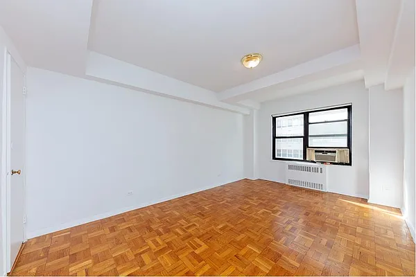 Rented by Douglas Elliman | media 4