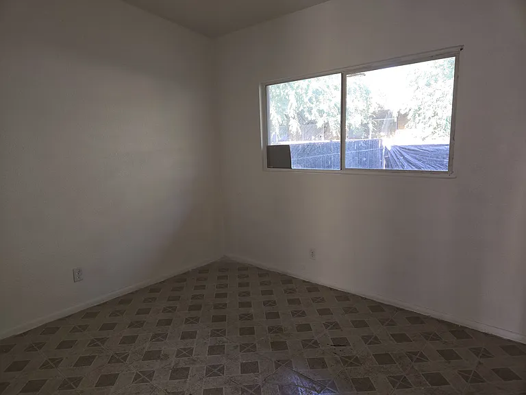 2108 W Heatherbrae Dr #10 — Photo 6