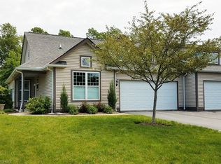 2193 Southampton Ln, Avon, OH