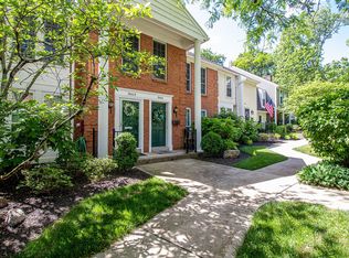 3661 Traskwood Cir, Cincinnati, OH 45208
