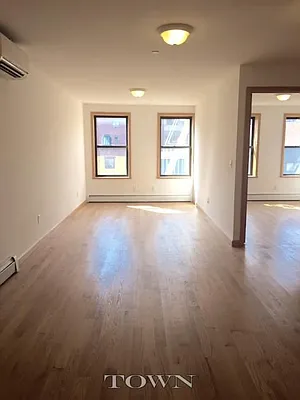 Rented by Meredith L Weise LREB | media 4