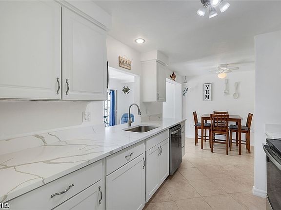 4th image of 11330 Linda Loma Dr
