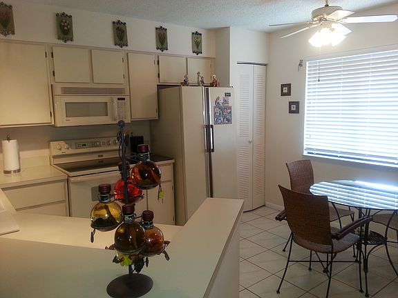 3rd image of 2217 Cypress Island Dr APT 403