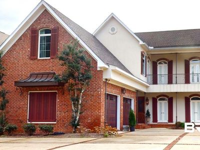 140 S McGregor Ave #C, Mobile, AL, 36608