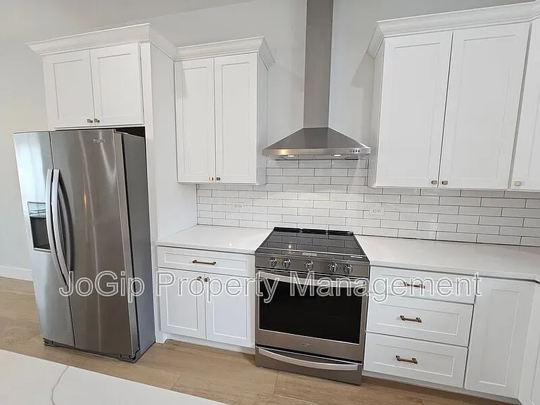 2620 Valley View Ln #102 — Photo 17