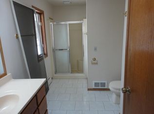 N4224 Oak Grove Dr, Columbus, WI 53925
