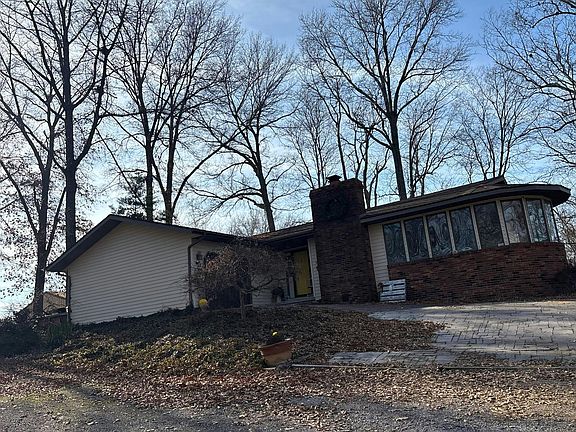 2nd image of 12843 Edna Mae Ln